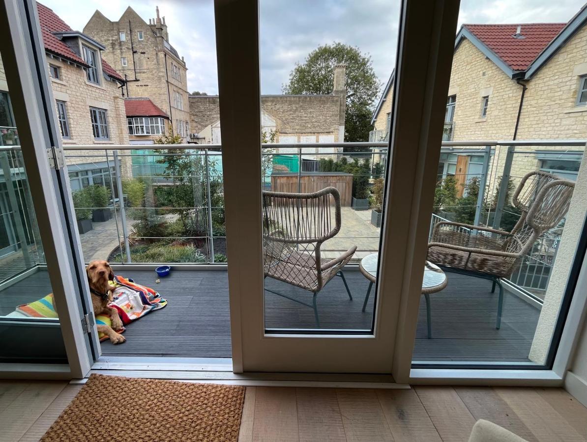 Apartament Walcot Yard With Parking, Bath Keys Zewnętrze zdjęcie