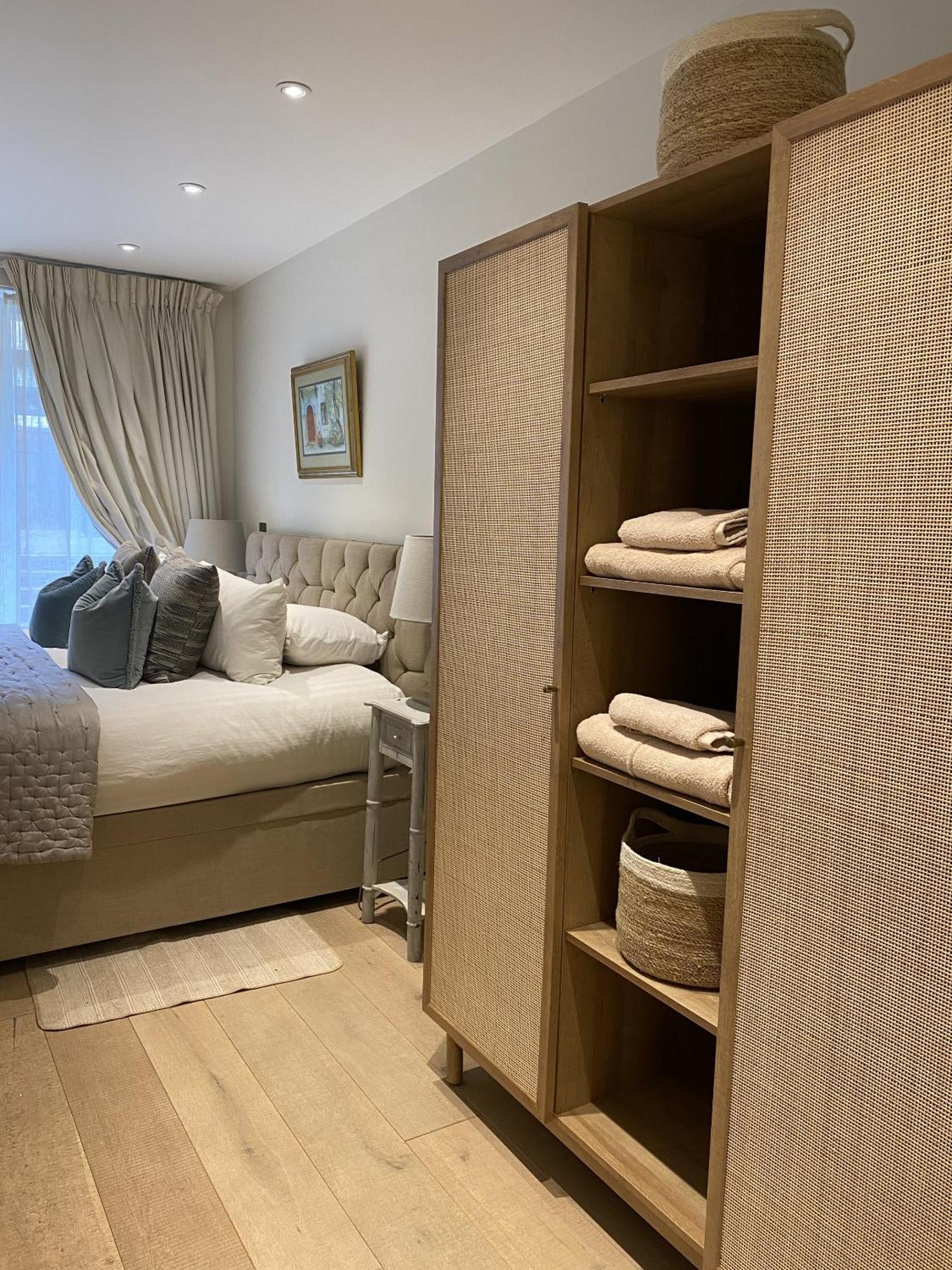 Apartament Walcot Yard With Parking, Bath Keys Zewnętrze zdjęcie