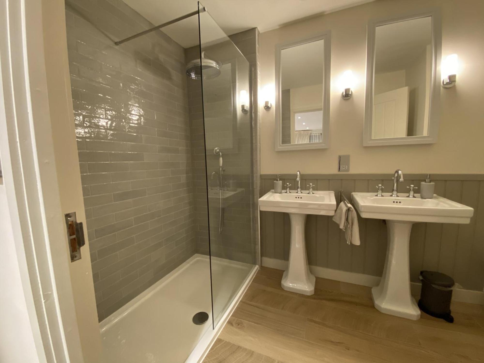 Apartament Walcot Yard With Parking, Bath Keys Zewnętrze zdjęcie