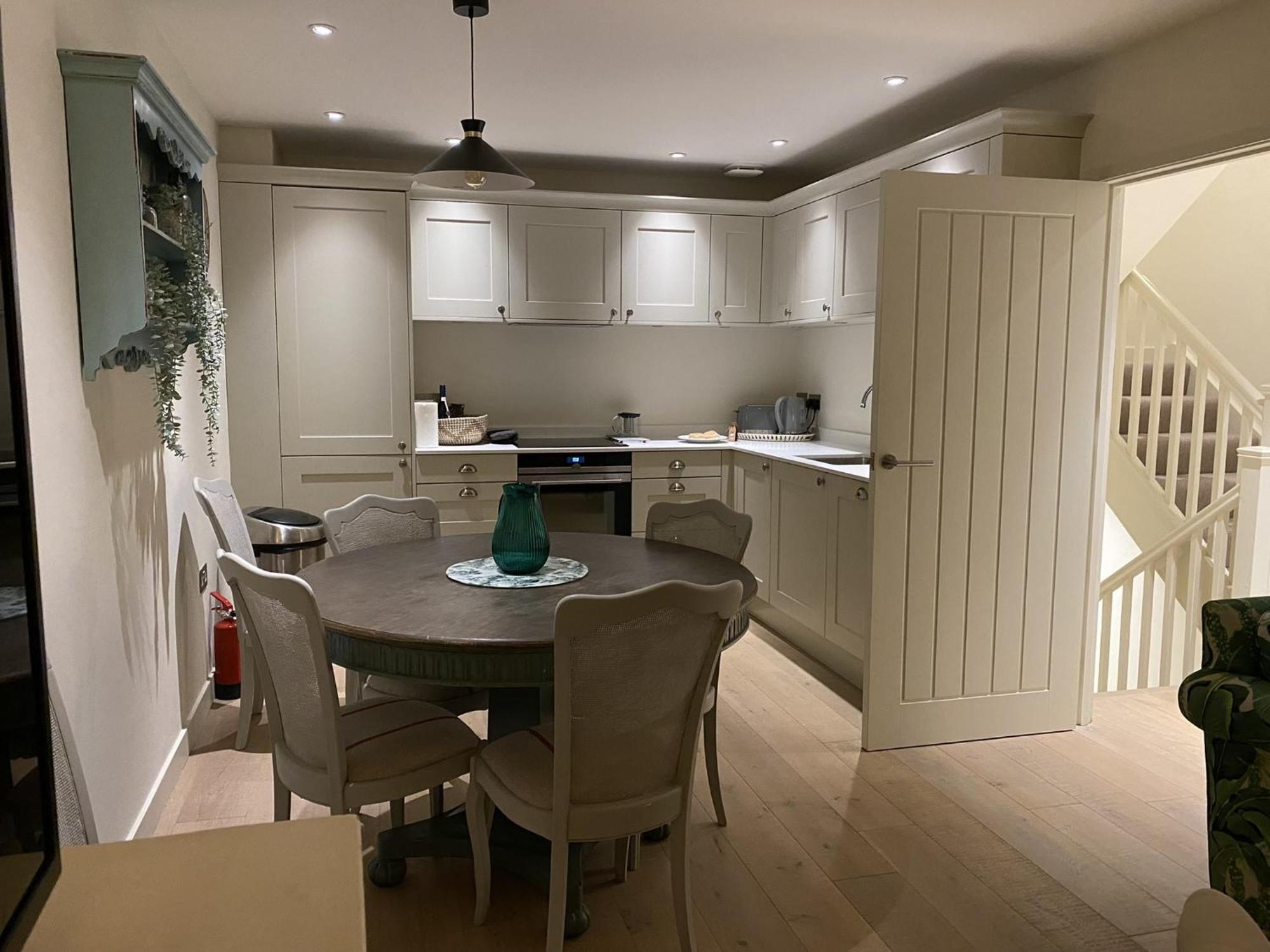 Apartament Walcot Yard With Parking, Bath Keys Zewnętrze zdjęcie
