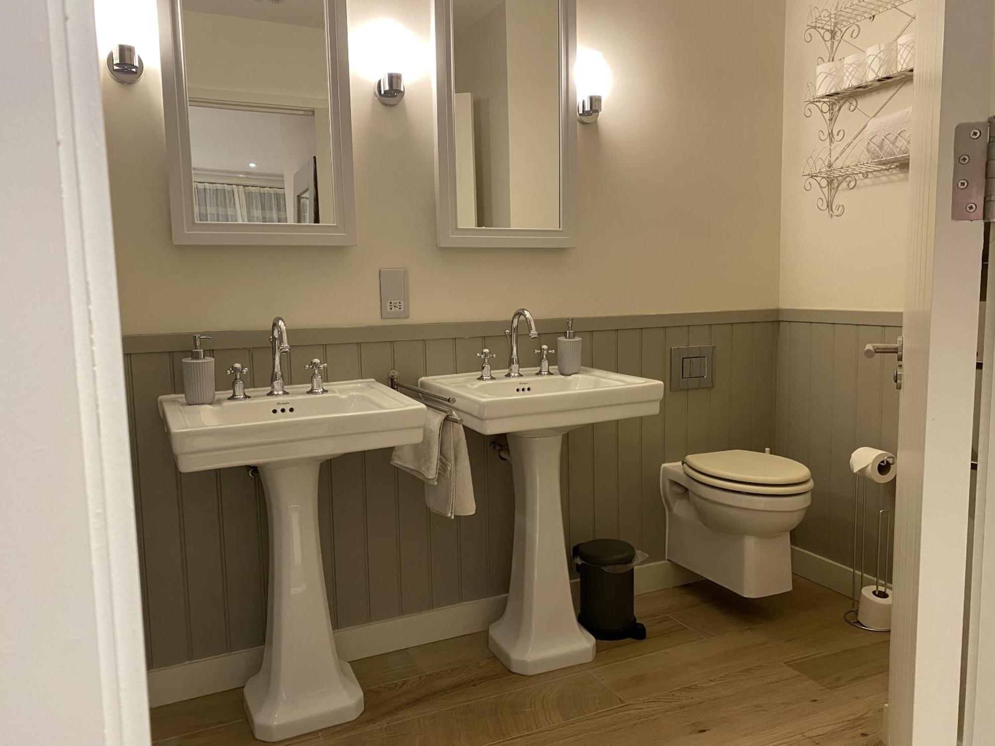 Apartament Walcot Yard With Parking, Bath Keys Zewnętrze zdjęcie